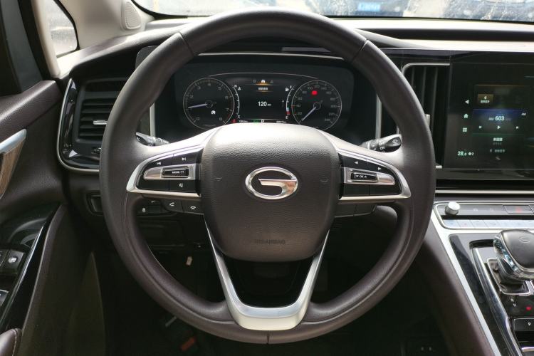 Used GAC Trumpchi M8 2021 Lingxiu Series 390T Luxury Edition Steering Wheel