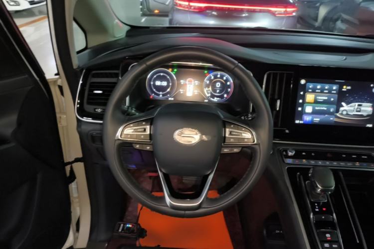 Used GAC Trumpchi M8 2021 Lingxiu Series 390T Ultimate Edition Steering Wheel