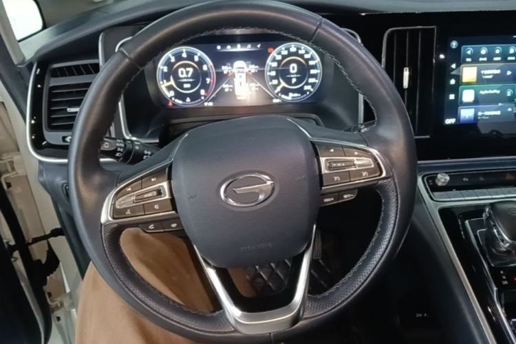 Used GAC Trumpchi M8 2021 Master Series 390T Ultimate Edition Steering Wheel