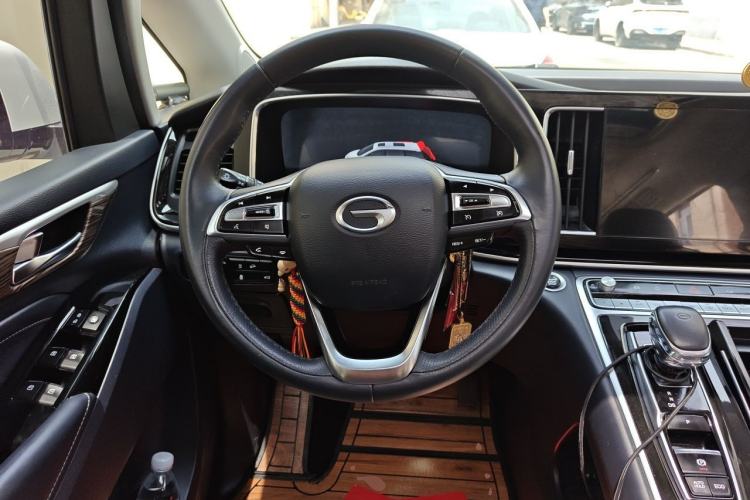 Used GAC Trumpchi M8 2021 Master Series 390T Ultimate Edition Steering Wheel