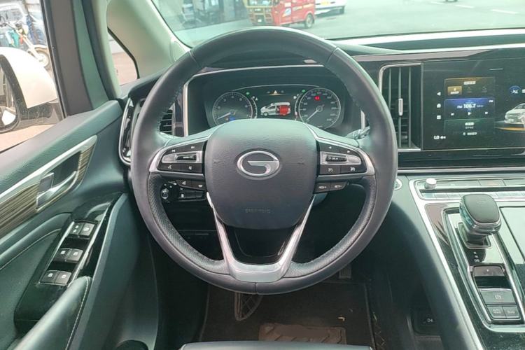 Used GAC Trumpchi M8 2021 Lingxiu Series 390T Deluxe Edition Steering Wheel