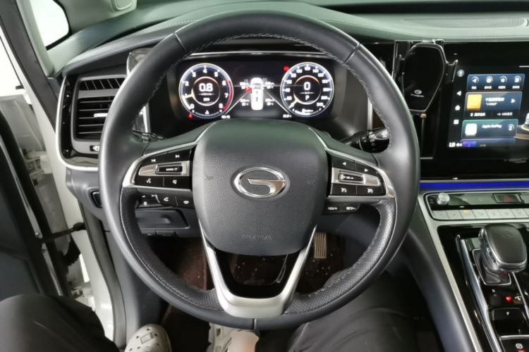 Used GAC Trumpchi M8 2021 Lingxiu Series 390T Deluxe Edition Steering Wheel