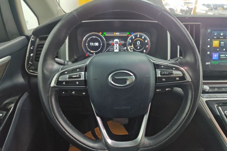 Used GAC Trumpchi M8 2021 Lingxiu Series 390T Deluxe Edition Steering Wheel
