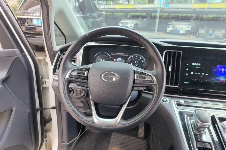 Used GAC Trumpchi M8 2021 Lingxiu Series 390T Ultimate Edition Steering Wheel