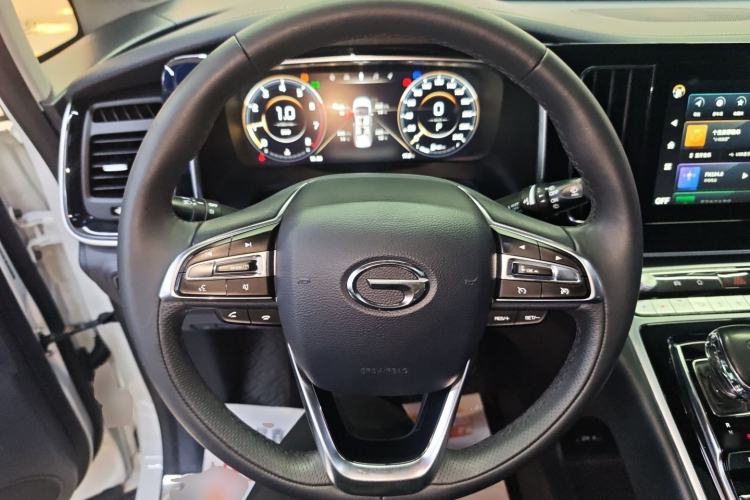 Used GAC Trumpchi M8 2021 Master Series 390T Ultimate Edition Steering Wheel