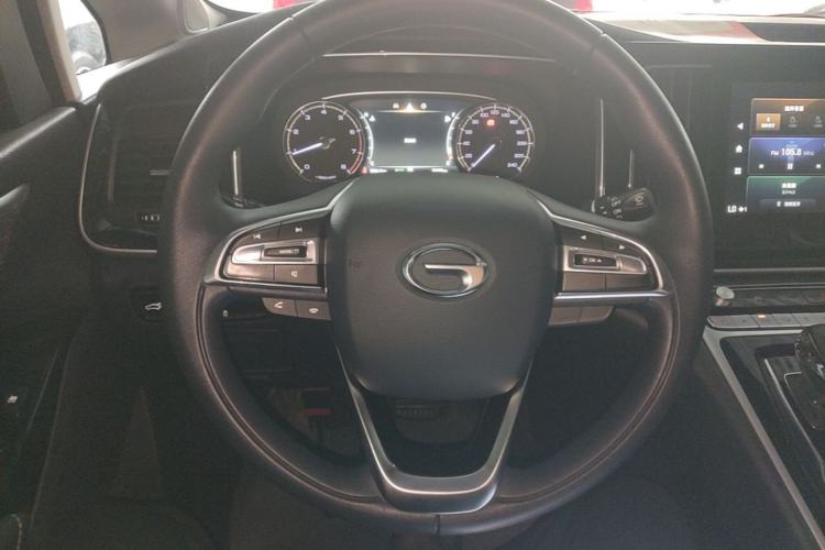 Used GAC Trumpchi M8 2021 Revised Version Lingxiu Series 390T Luxury Edition Steering Wheel