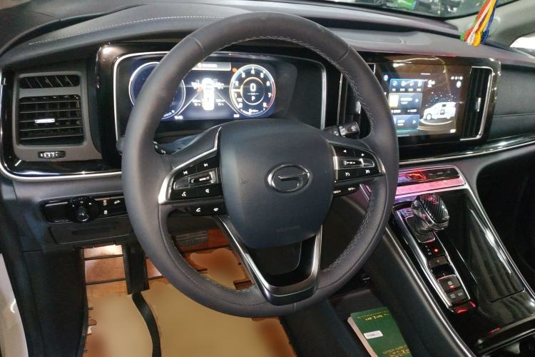 Used GAC Trumpchi M8 2021 Lingxiu Series 390T Deluxe Edition Steering Wheel