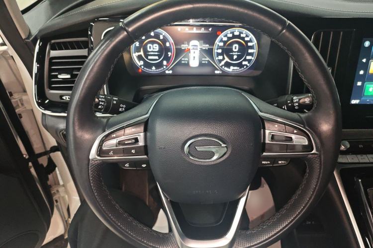 Used GAC Trumpchi M8 2021 Lingxiu Series 390T Ultimate Edition Steering Wheel