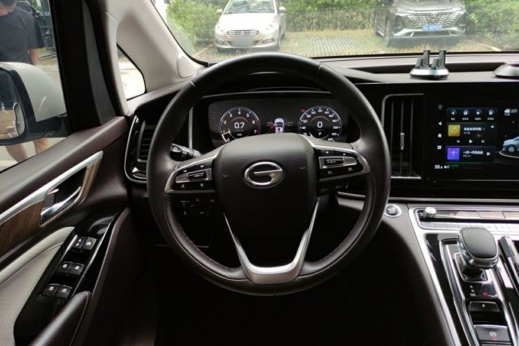 Used GAC Trumpchi M8 2021 Lingxiu Series 390T Ultimate Edition Steering Wheel