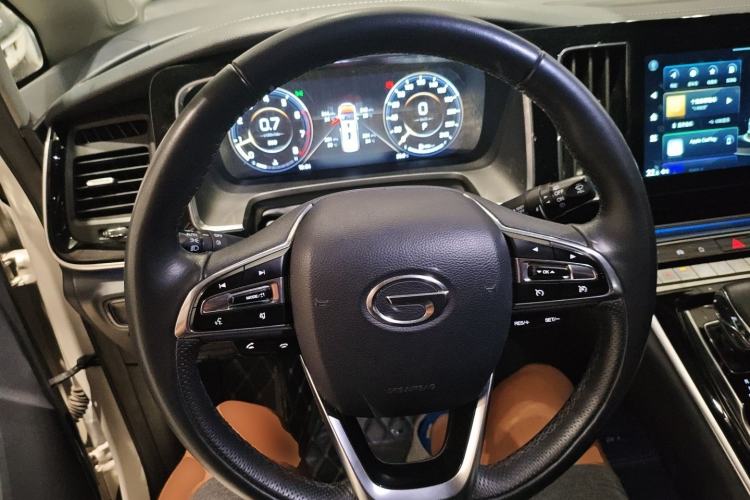 Used GAC Trumpchi M8 2021 Lingxiu Series 390T Ultimate Edition Steering Wheel