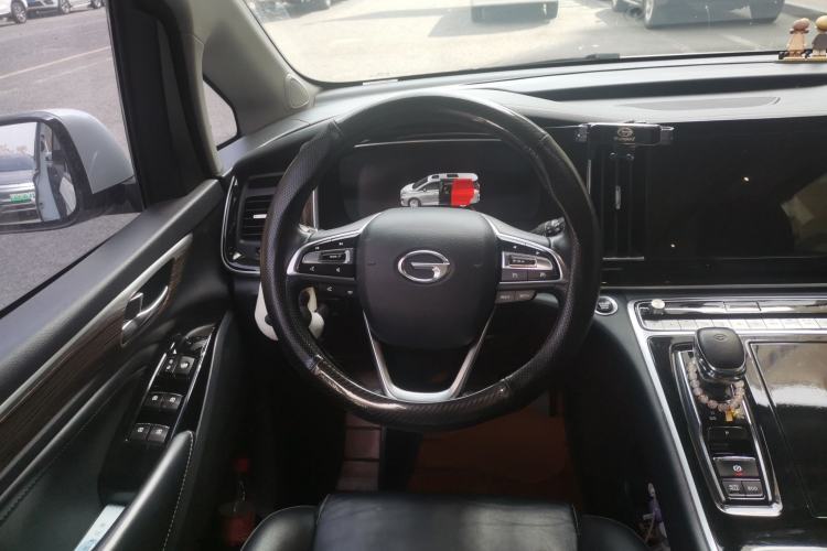 Used GAC Trumpchi M8 2021 Lingxiu Series 390T Ultimate Edition Steering Wheel