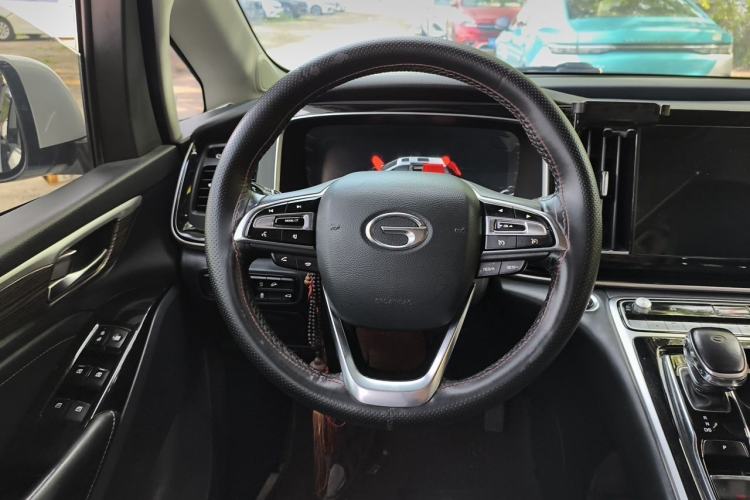 Used GAC Trumpchi M8 2021 Lingxiu Series 390T Ultimate Edition Steering Wheel