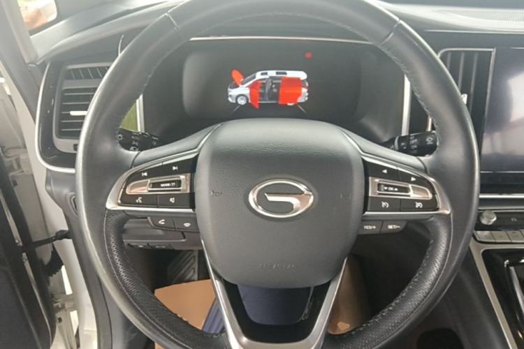Used GAC Trumpchi M8 2021 Master Series 390T Prestige Edition Steering Wheel
