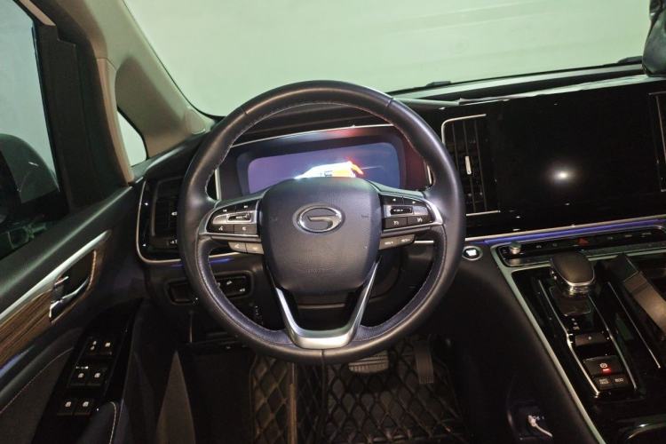 Used GAC Trumpchi M8 2021 Master Series 390T Ultimate Edition Steering Wheel