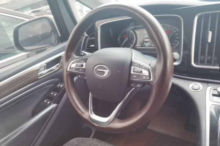 Used GAC Trumpchi M8 2021 Lingxiu Series 390T Deluxe Edition Steering Wheel