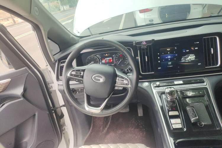 Used GAC Trumpchi M8 2021 Lingxiu Series 390T Deluxe Edition Steering Wheel