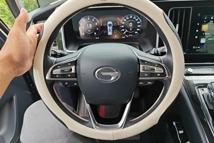 Used GAC Trumpchi M8 2021 Master Series 390T Prestige Edition Steering Wheel