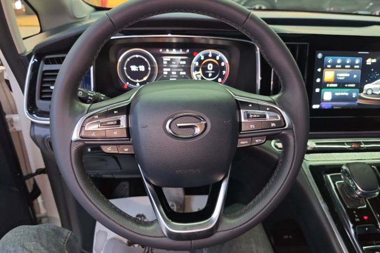 Used GAC Trumpchi M8 2021 Lingxiu Series 390T Deluxe Edition Steering Wheel