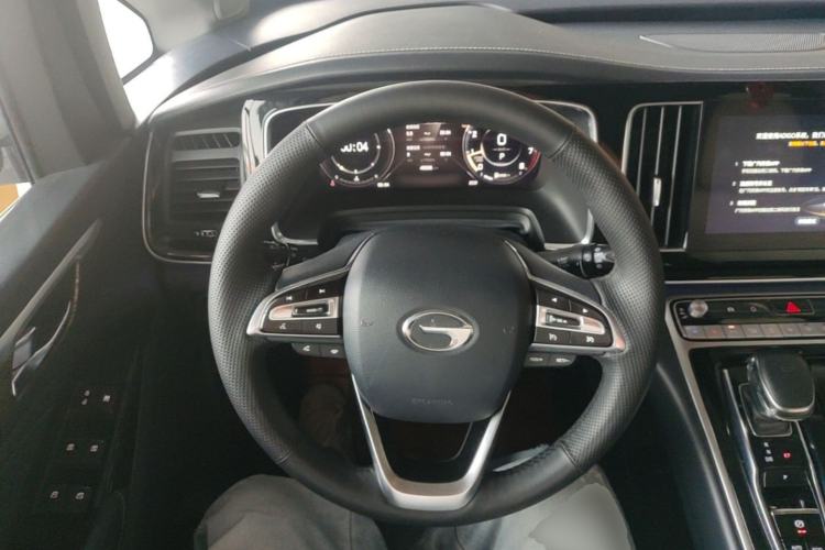 Used GAC Trumpchi M8 2021 Master Series 390T Ultimate Edition Steering Wheel