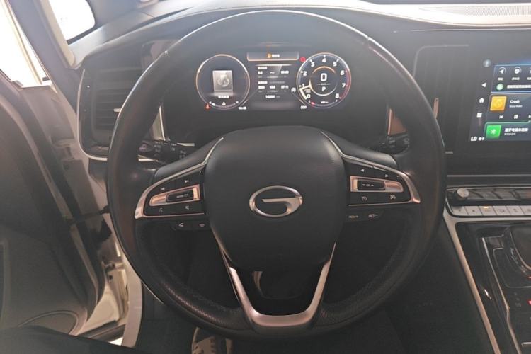 Used GAC Trumpchi M8 2021 Lingxiu Series 390T Ultimate Edition Steering Wheel