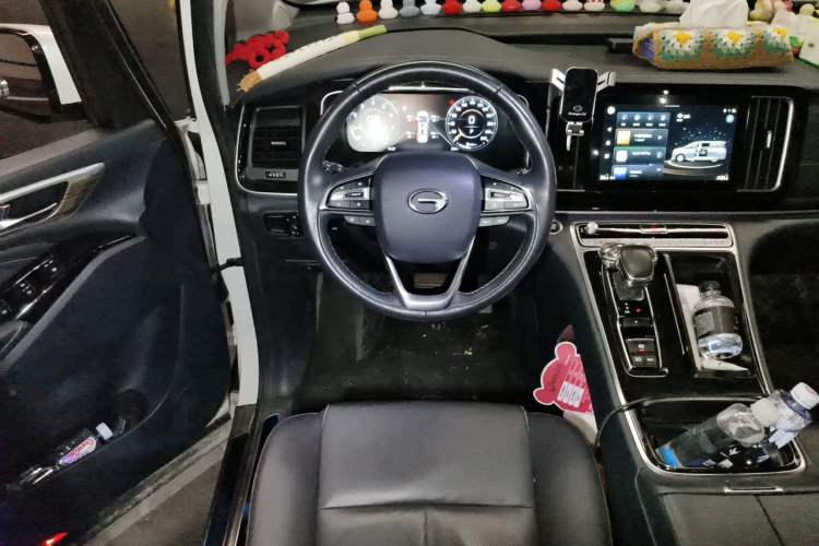 Used GAC Trumpchi M8 2021 Master Series 390T Prestige Edition Steering Wheel