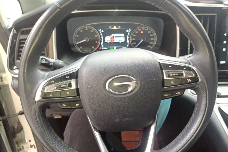 Used GAC Trumpchi M8 2021 Lingxiu Series 390T Deluxe Edition Steering Wheel