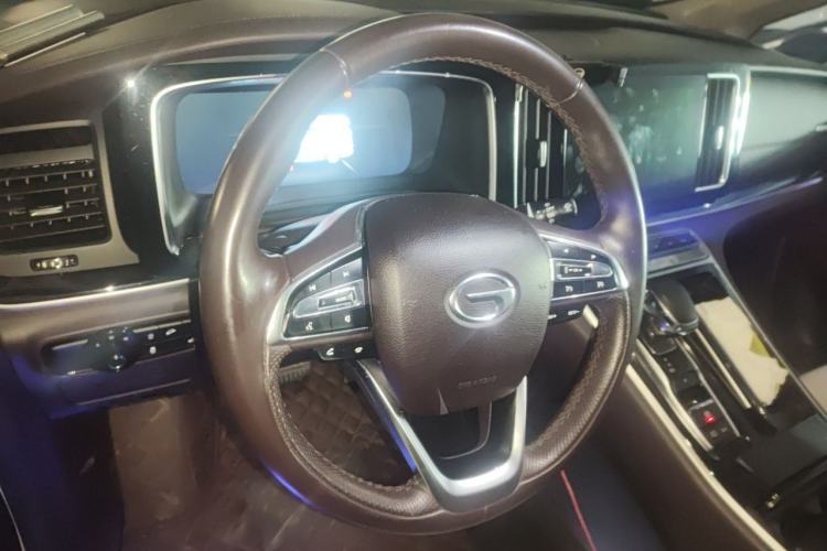 Used GAC Trumpchi M8 2021 Master Series 390T Ultimate Edition Steering Wheel