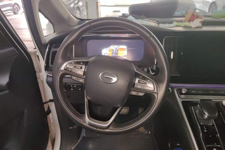 Used GAC Trumpchi M8 2021 Lingxiu Series 390T Deluxe Edition Steering Wheel