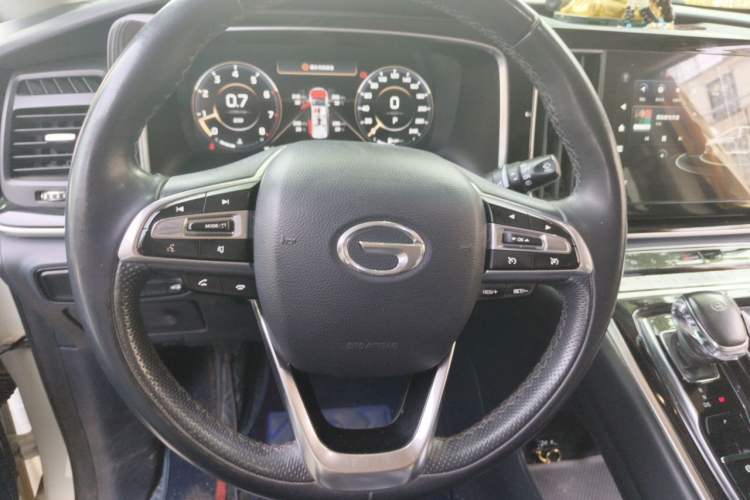 Used GAC Trumpchi M8 2021 Master Series 390T Ultimate Edition Steering Wheel
