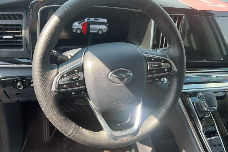 Used GAC Trumpchi M8 2021 Lingxiu Series 390T Deluxe Edition Steering Wheel