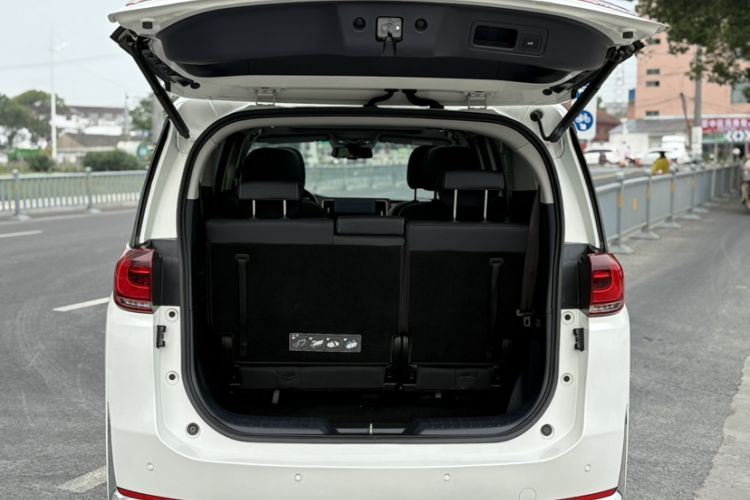 Used GAC Trumpchi M8 2021 Lingxiu Series 390T Deluxe Edition Trunk