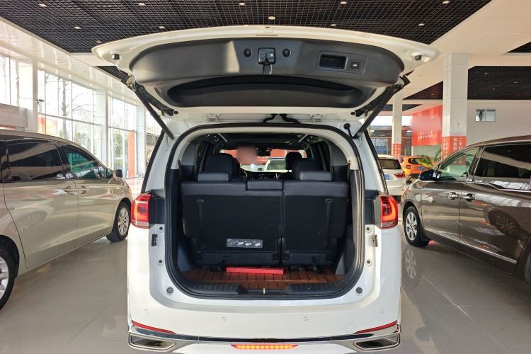 Used GAC Trumpchi M8 2021 Lingxiu Series 390T Deluxe Edition Trunk