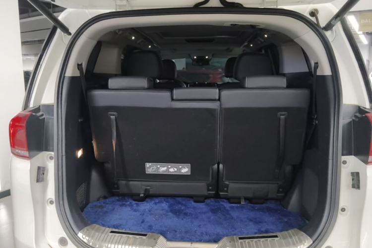 Used GAC Trumpchi M8 2021 Lingxiu Series 390T Ultimate Edition Trunk