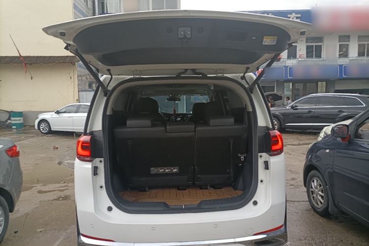 Used GAC Trumpchi M8 2021 Lingxiu Series 390T Deluxe Edition Trunk