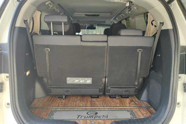 Used GAC Trumpchi M8 2021 Lingxiu Series 390T Ultimate Edition Trunk