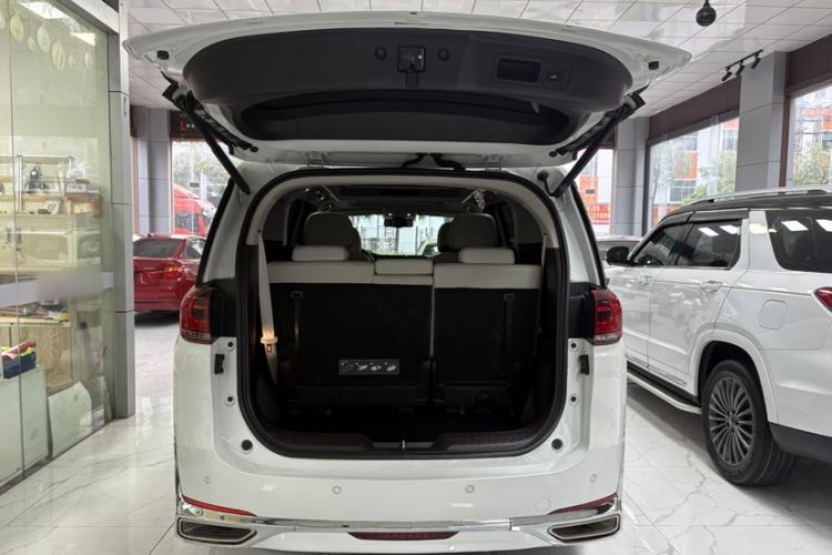 Used GAC Trumpchi M8 2021 Lingxiu Series 390T Ultimate Edition Trunk