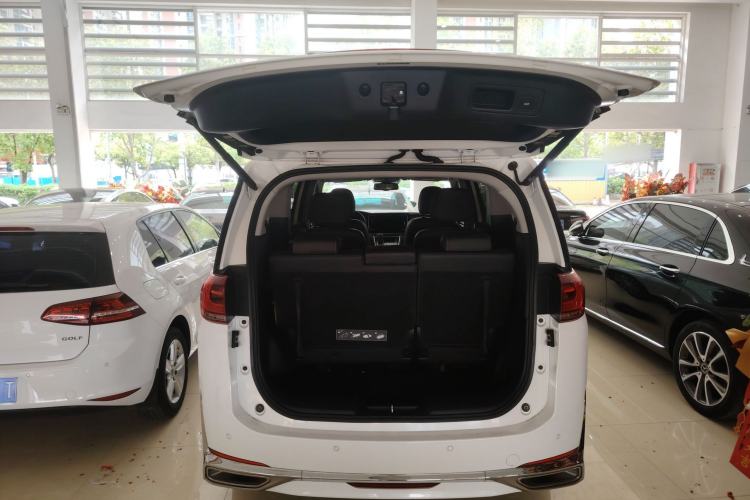 Used GAC Trumpchi M8 2021 Lingxiu Series 390T Ultimate Edition Trunk