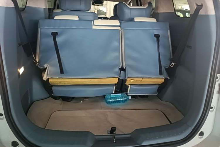 Used GAC Trumpchi M8 2021 Master Series 390T Prestige Edition Trunk