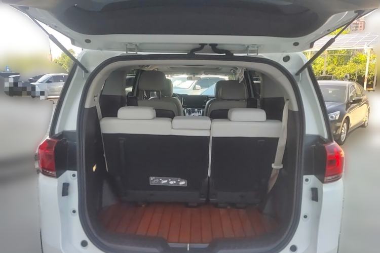 Used GAC Trumpchi M8 2021 Lingxiu Series 390T Deluxe Edition Trunk