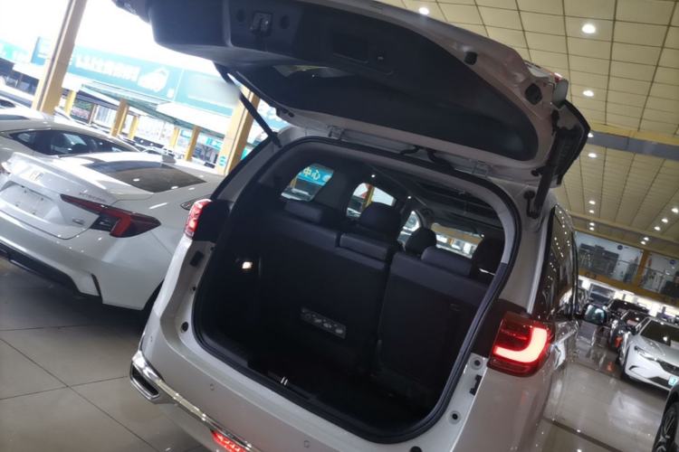 Used GAC Trumpchi M8 2021 Lingxiu Series 390T Ultimate Edition Trunk