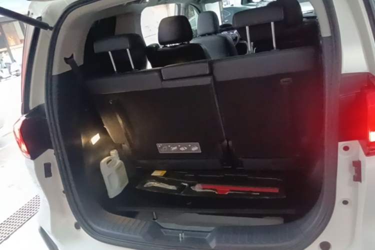 Used GAC Trumpchi M8 2021 Master Series 390T Ultimate Edition Trunk