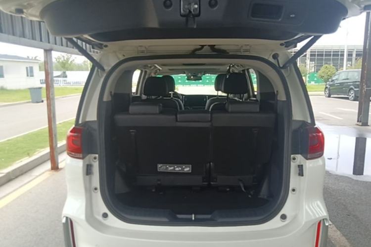 Used GAC Trumpchi M8 2021 Master Series 390T Prestige Edition Trunk