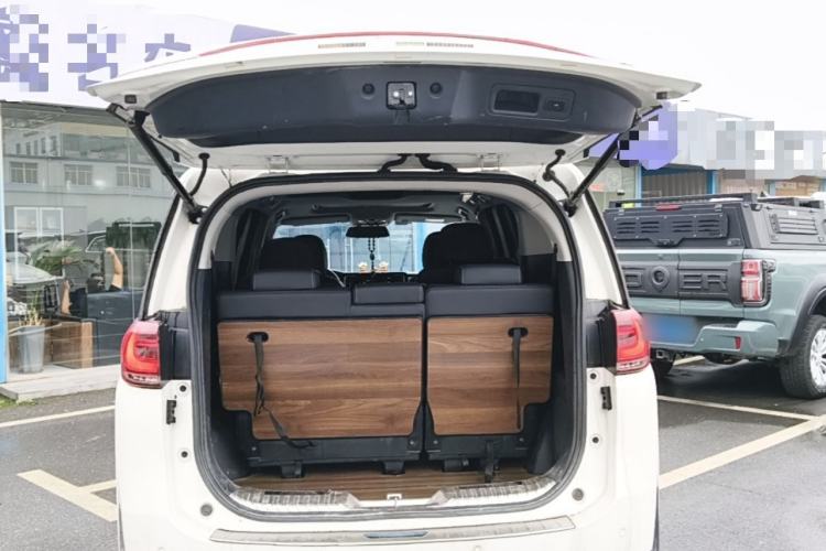 Used GAC Trumpchi M8 2021 Lingxiu Series 390T Deluxe Edition Trunk