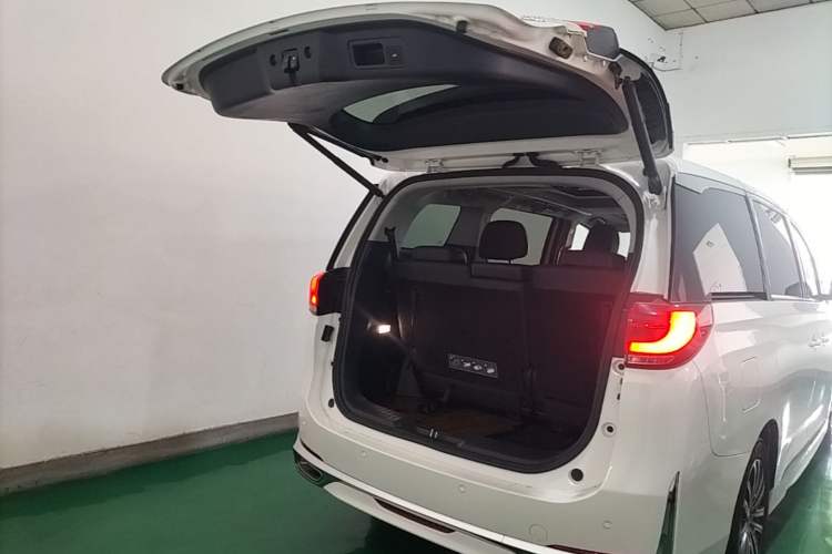 Used GAC Trumpchi M8 2021 Lingxiu Series 390T Ultimate Edition Trunk