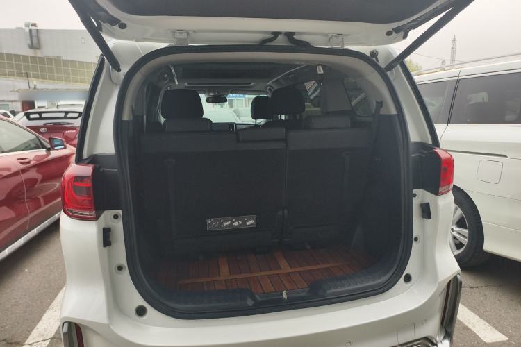 Used GAC Trumpchi M8 2021 Master Series 390T Ultimate Edition Trunk