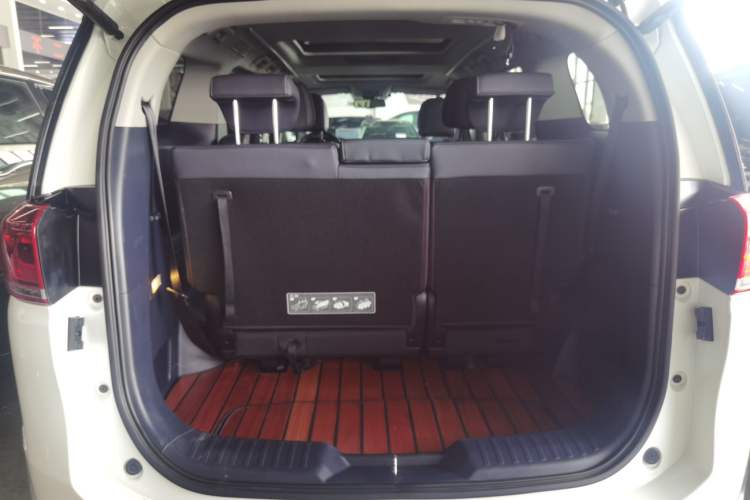 Used GAC Trumpchi M8 2021 Lingxiu Series 390T Ultimate Edition Trunk