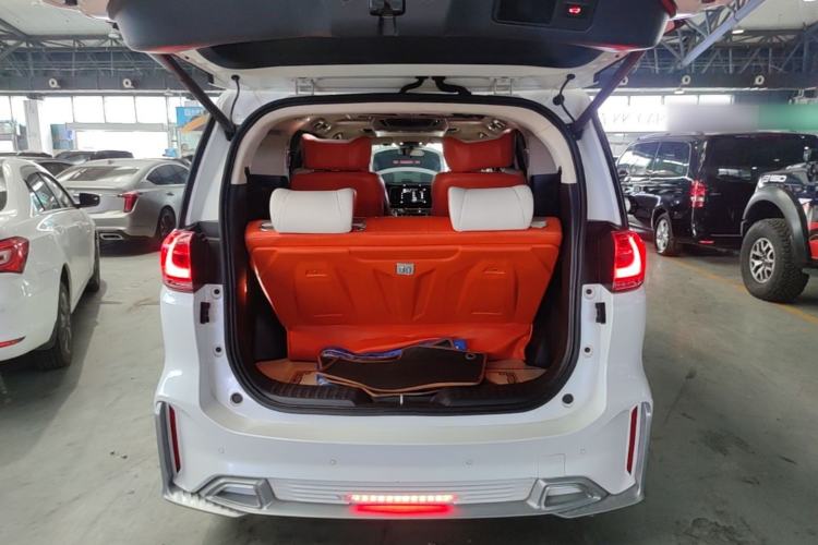 Used GAC Trumpchi M8 2021 Lingxiu Series 390T Deluxe Edition Trunk