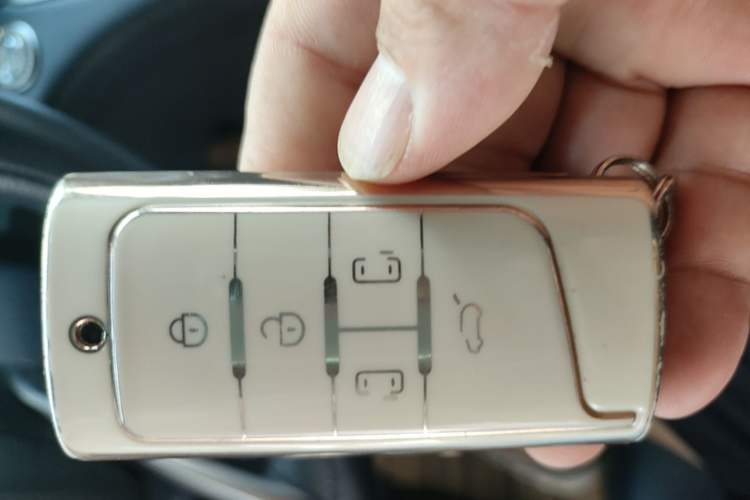 Used GAC Trumpchi M8 2021 Master Series 390T Ultimate Edition Vehicle Key
