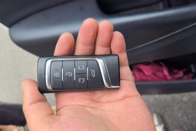 Used GAC Trumpchi M8 2021 Master Series 390T Ultimate Edition Vehicle Key
