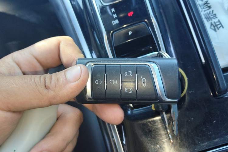 Used GAC Trumpchi M8 2021 Lingxiu Series 390T Deluxe Edition Vehicle Key